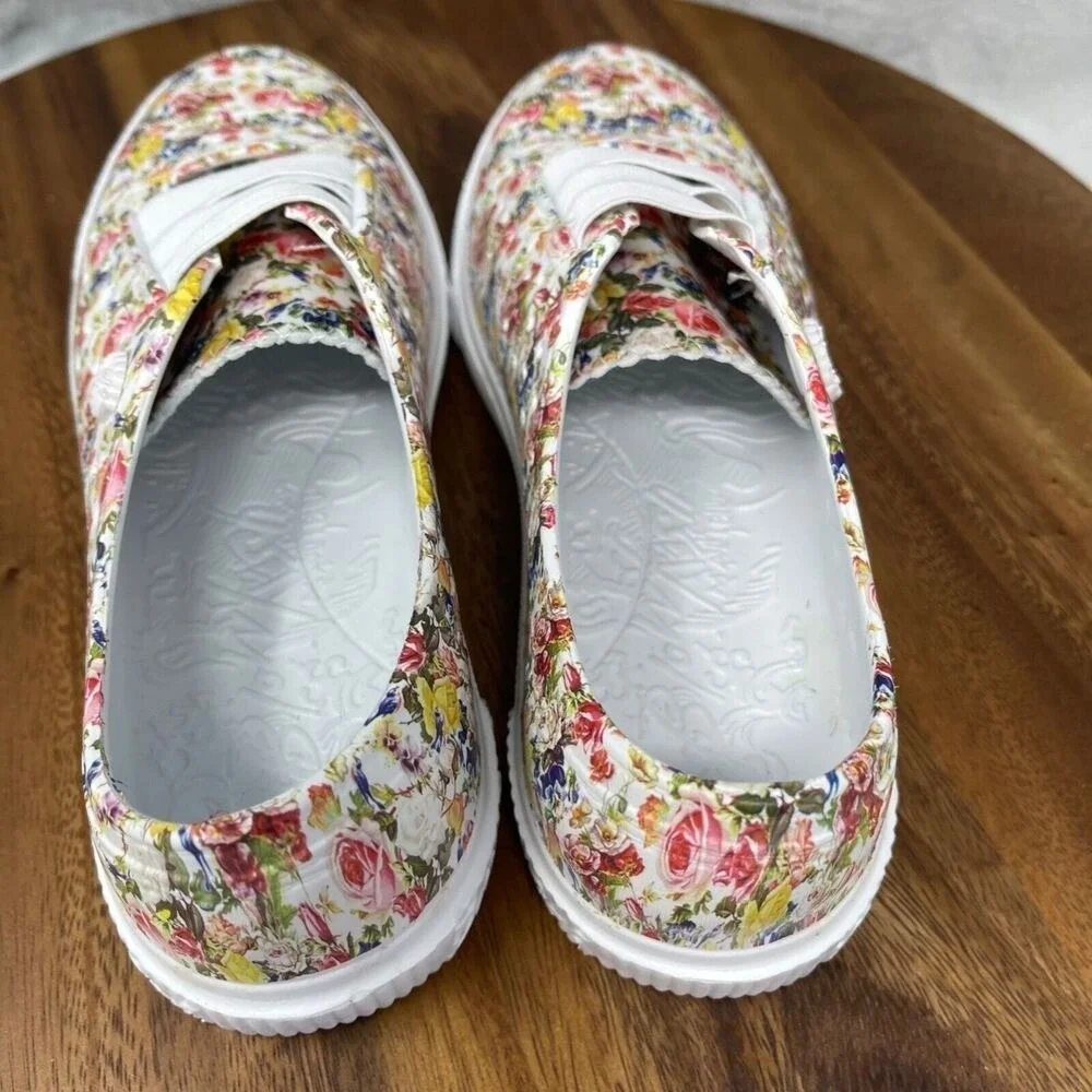Blowfish Malibu Water Shoes Girls 2 White Colorful Floral Rubber Beach Ruby-K‎